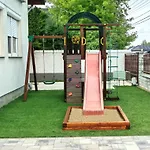 Siofok Apartman * שיופוק