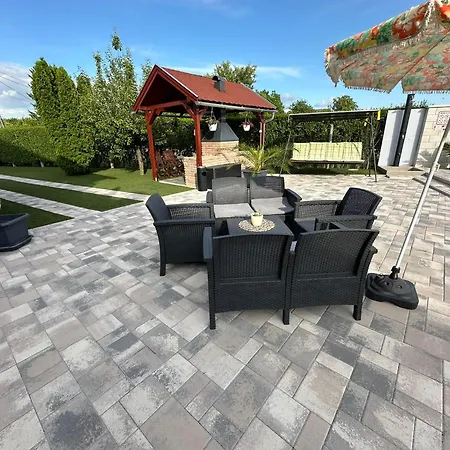 公寓 Siofok Apartman