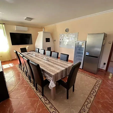 Siofok Apartman 希欧福克