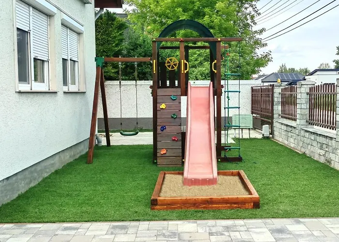 Siofok Apartman * 希欧福克